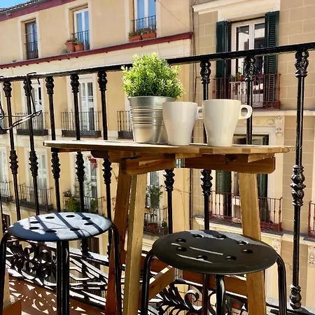 Charming Valverde Malasana Madrid Exterior photo